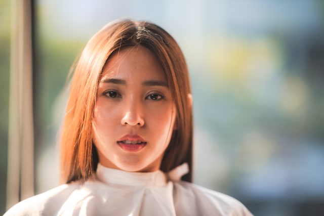 Professional fashion and beauty photography session behind the scenes